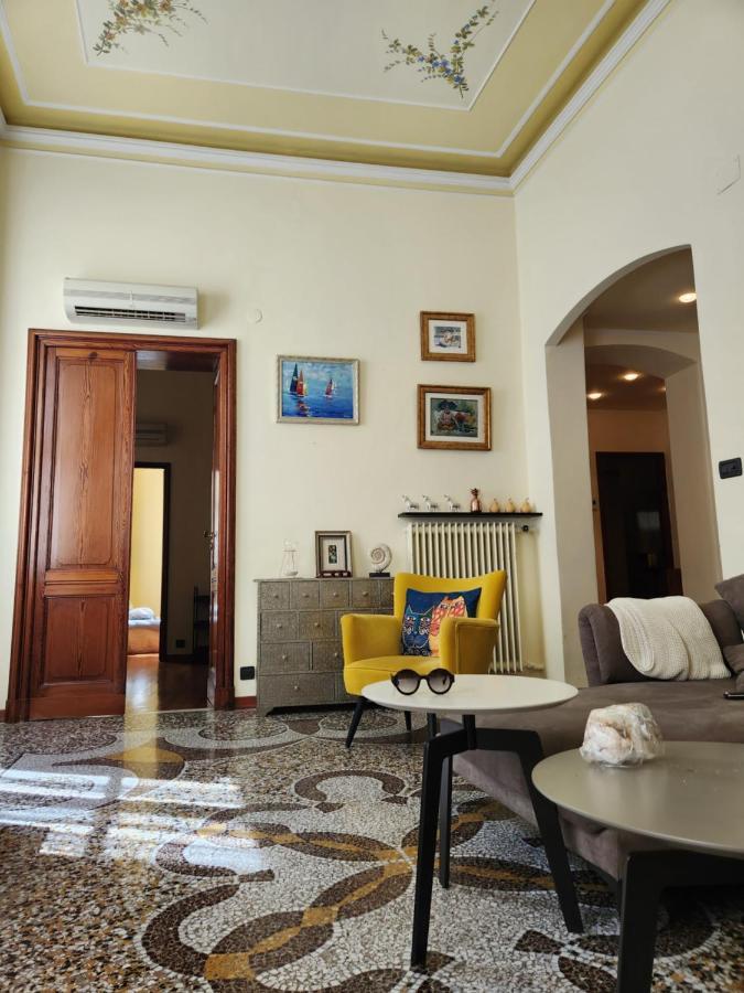 Ferienwohnung Silvi By The Sea Rapallo Exterior foto